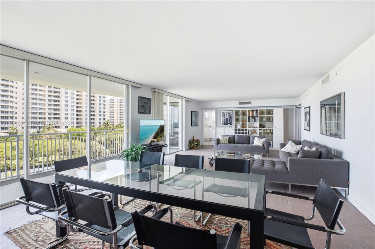 605 Ocean Dr , Unit 7L, Key Biscayne, FL 33149 Photo