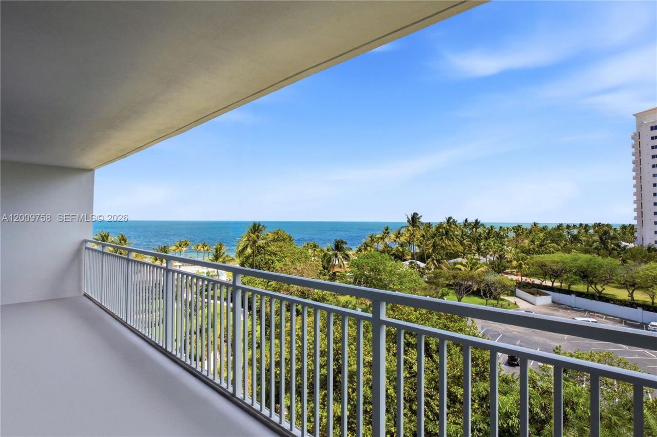 605 Ocean Dr , Unit 7L, Key Biscayne, FL 33149 Photo