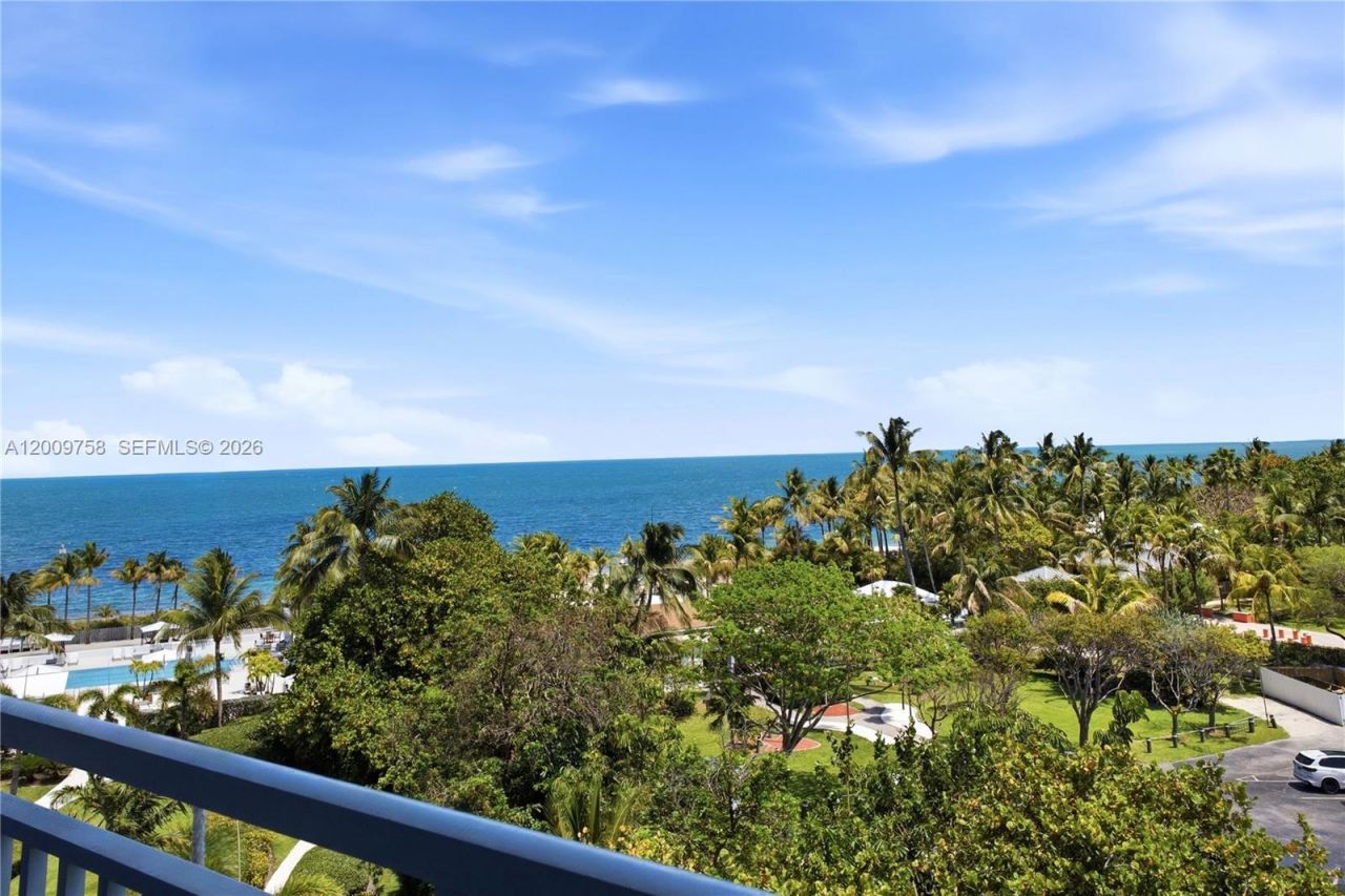 605 Ocean Dr , Unit 7L, Key Biscayne, FL 33149 Photo