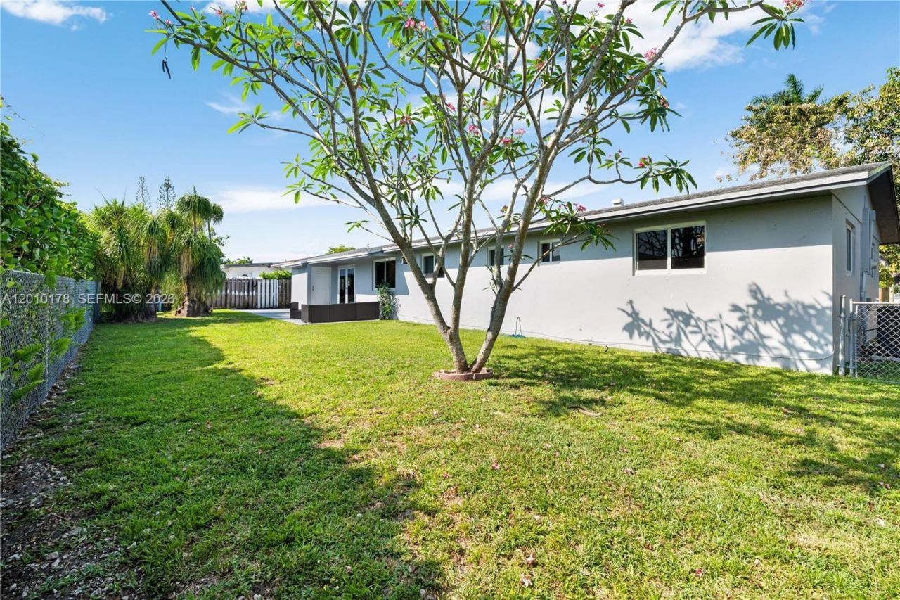 20010 Franjo Rd , Cutler Bay, FL 33189 Photo