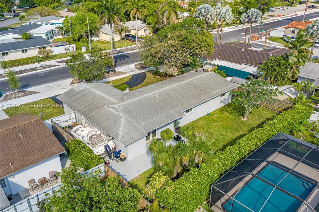 20010 Franjo Rd , Cutler Bay, FL 33189 Photo