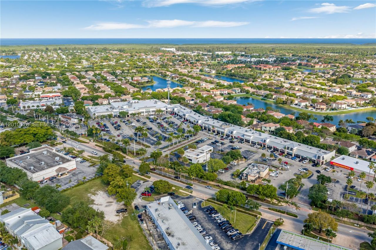 20010 Franjo Rd , Cutler Bay, FL 33189 Photo