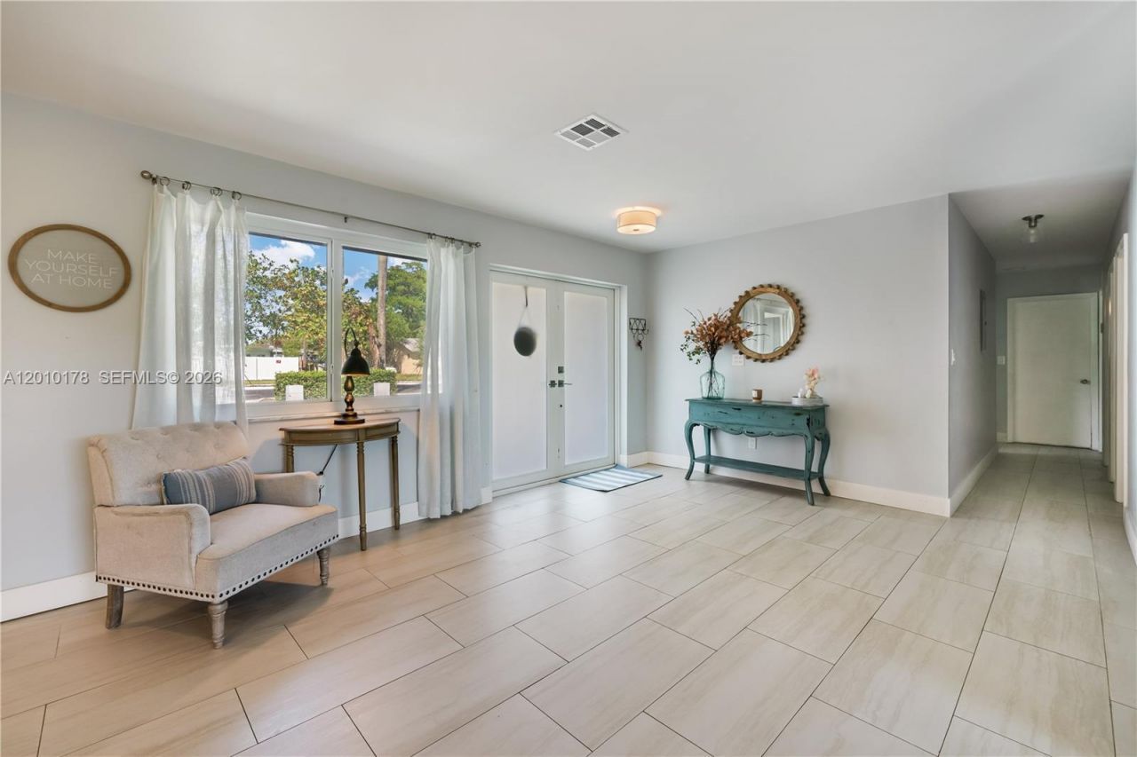 20010 Franjo Rd , Cutler Bay, FL 33189 Photo