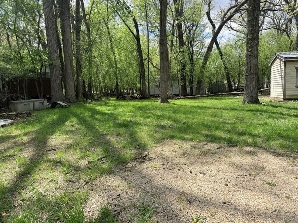 17-3 Woodhaven Lakes , Sublette, IL 61367