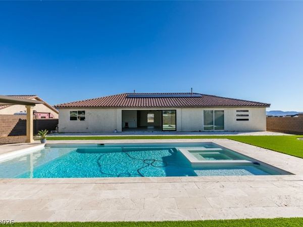 8741 Grand Pass Court, Las Vegas, NV 89113