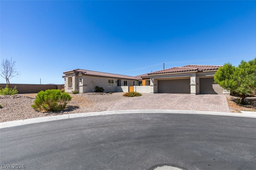 8741 Grand Pass Court, Las Vegas, NV 89113 Main Photo