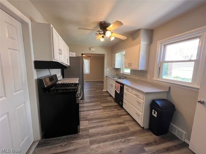 14 Ennis Avenue, Bedford, OH 44146 Photo 5