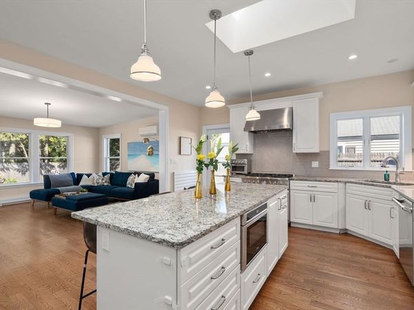 16 Fredette Rd, Newton, MA 02459