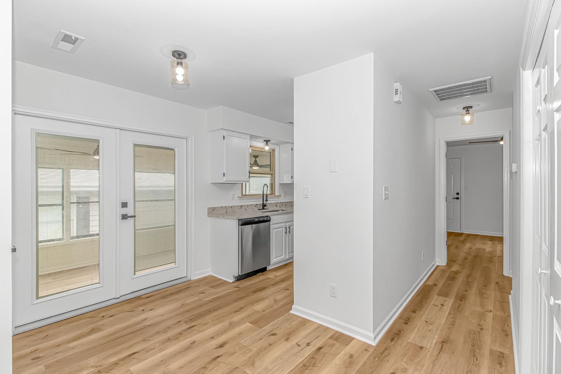 41 Channing Dr. Photo 17