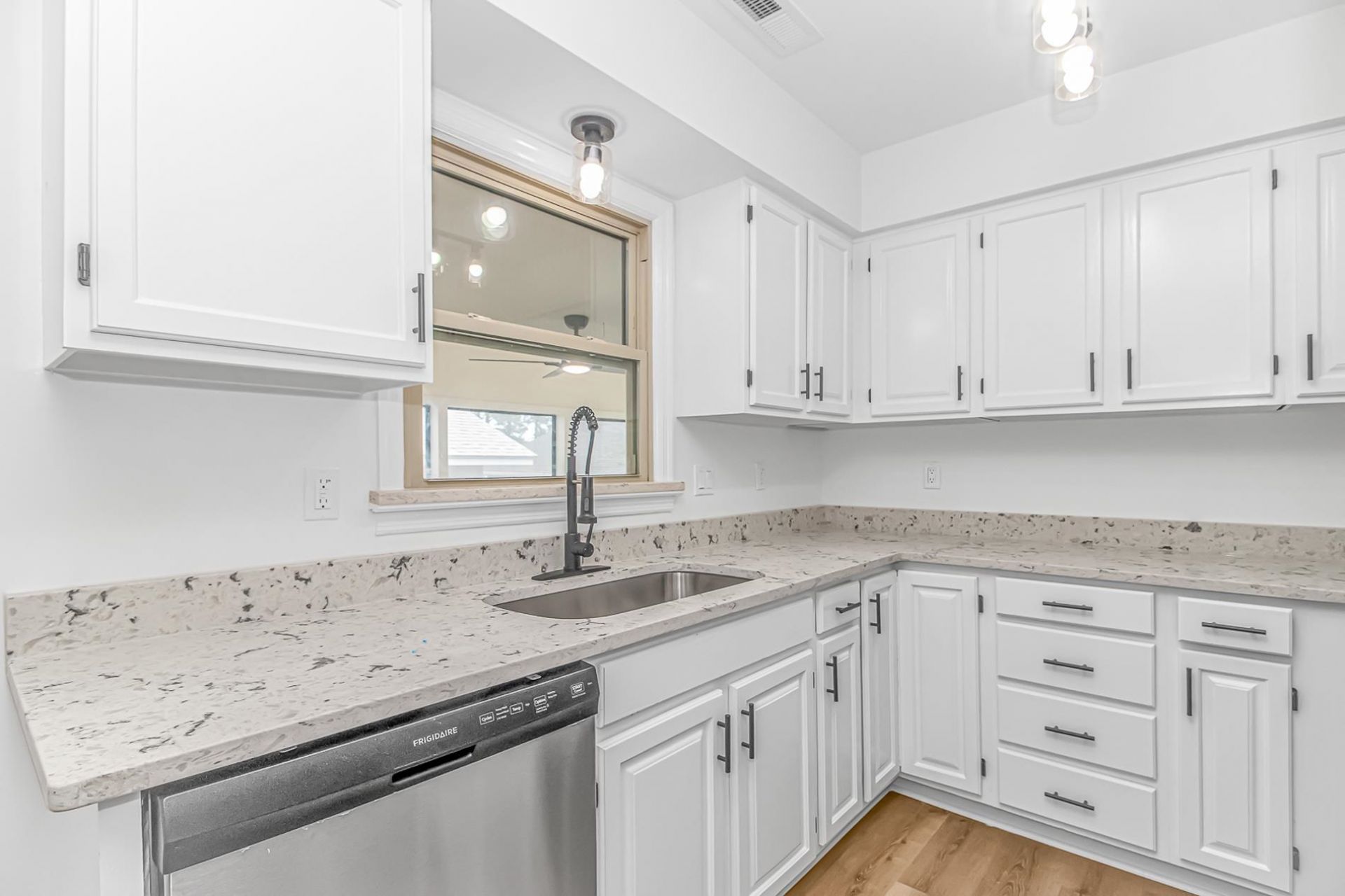 41 Channing Dr. Photo 7