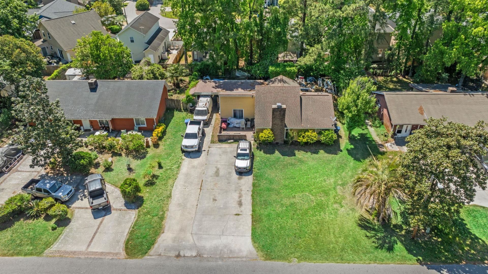 879 Pinner Pl. Photo 29