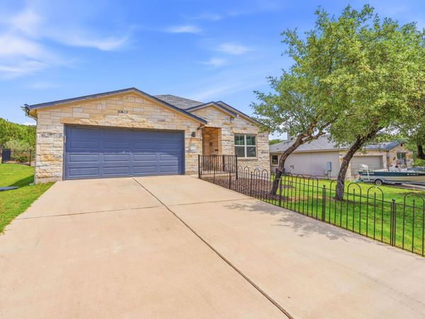 3011 American DR, Lago Vista, TX 78645