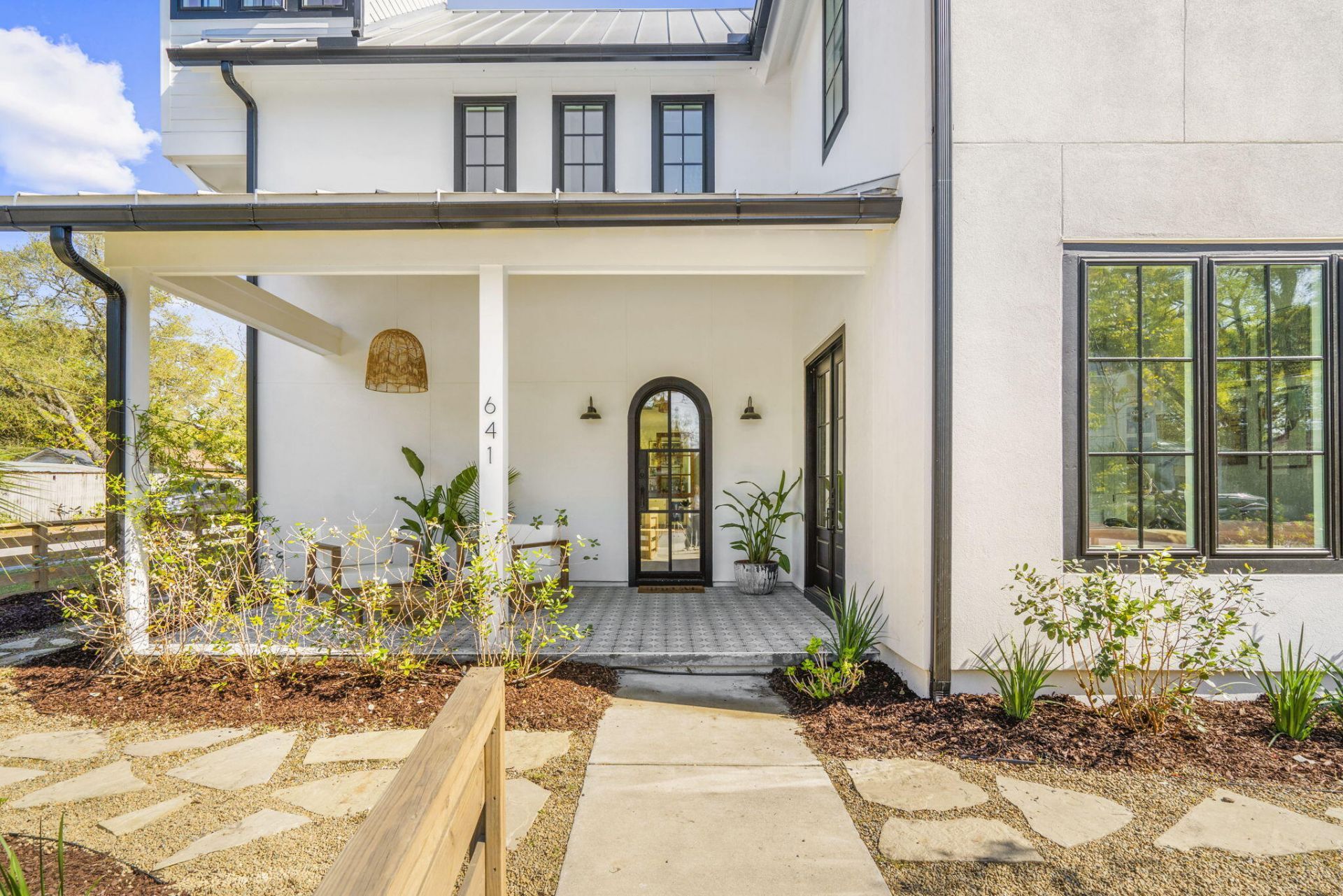 641 Palmetto Street Photo 7