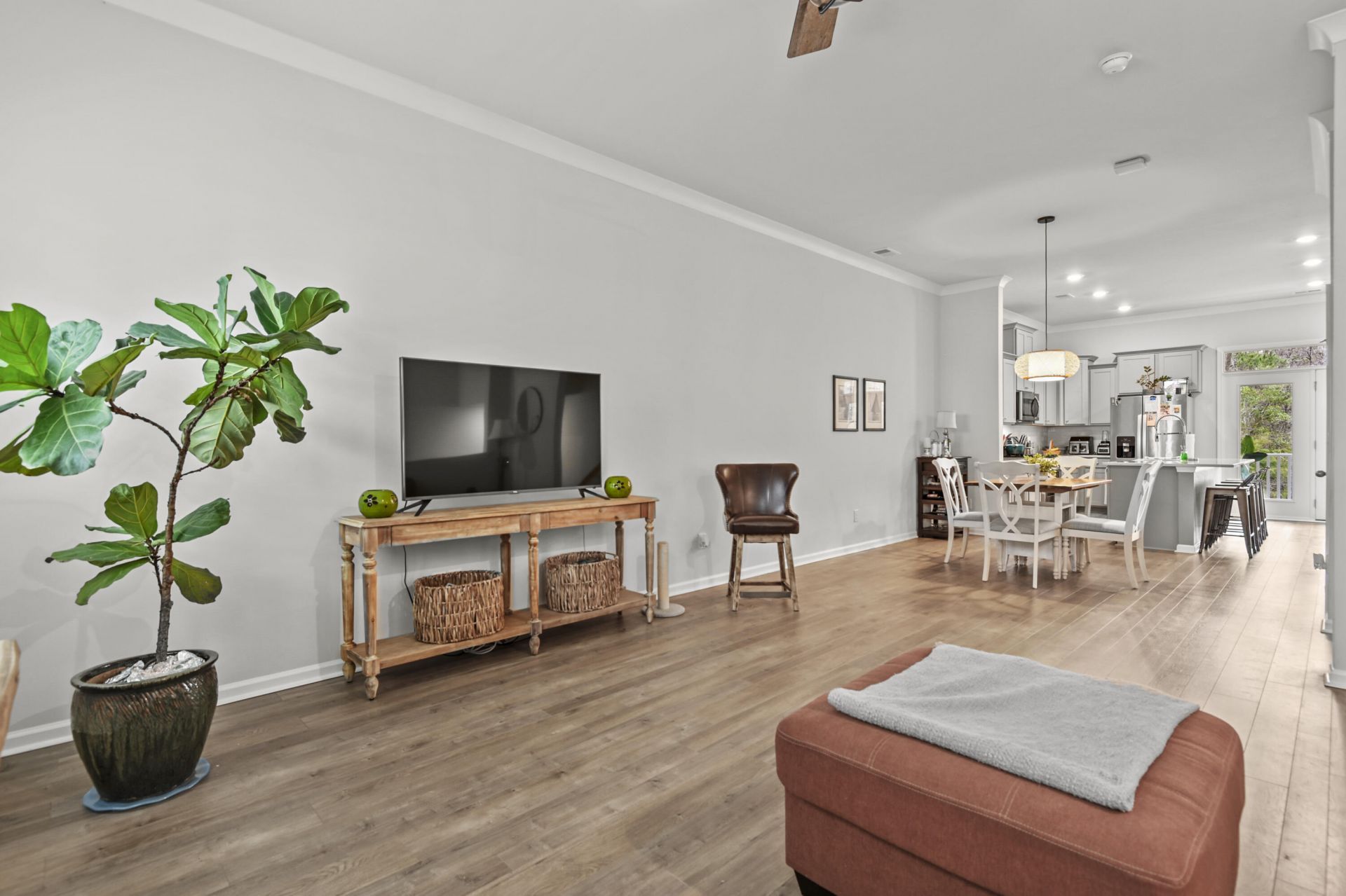 306 Spindlewood Way Photo 6