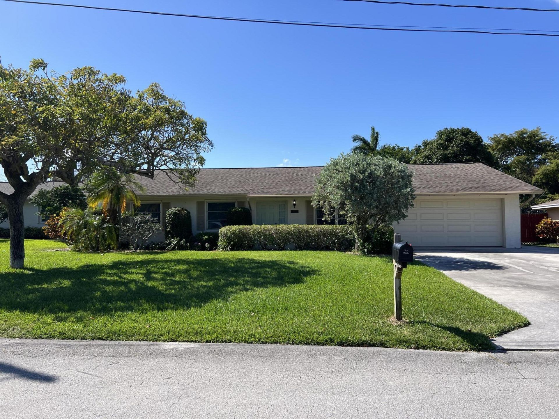 2705 Park Drive, Lantana, FL 33462 Main Photo