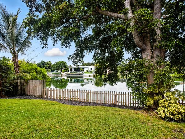 1625 NE 20th Avenue, Fort Lauderdale, FL 33305