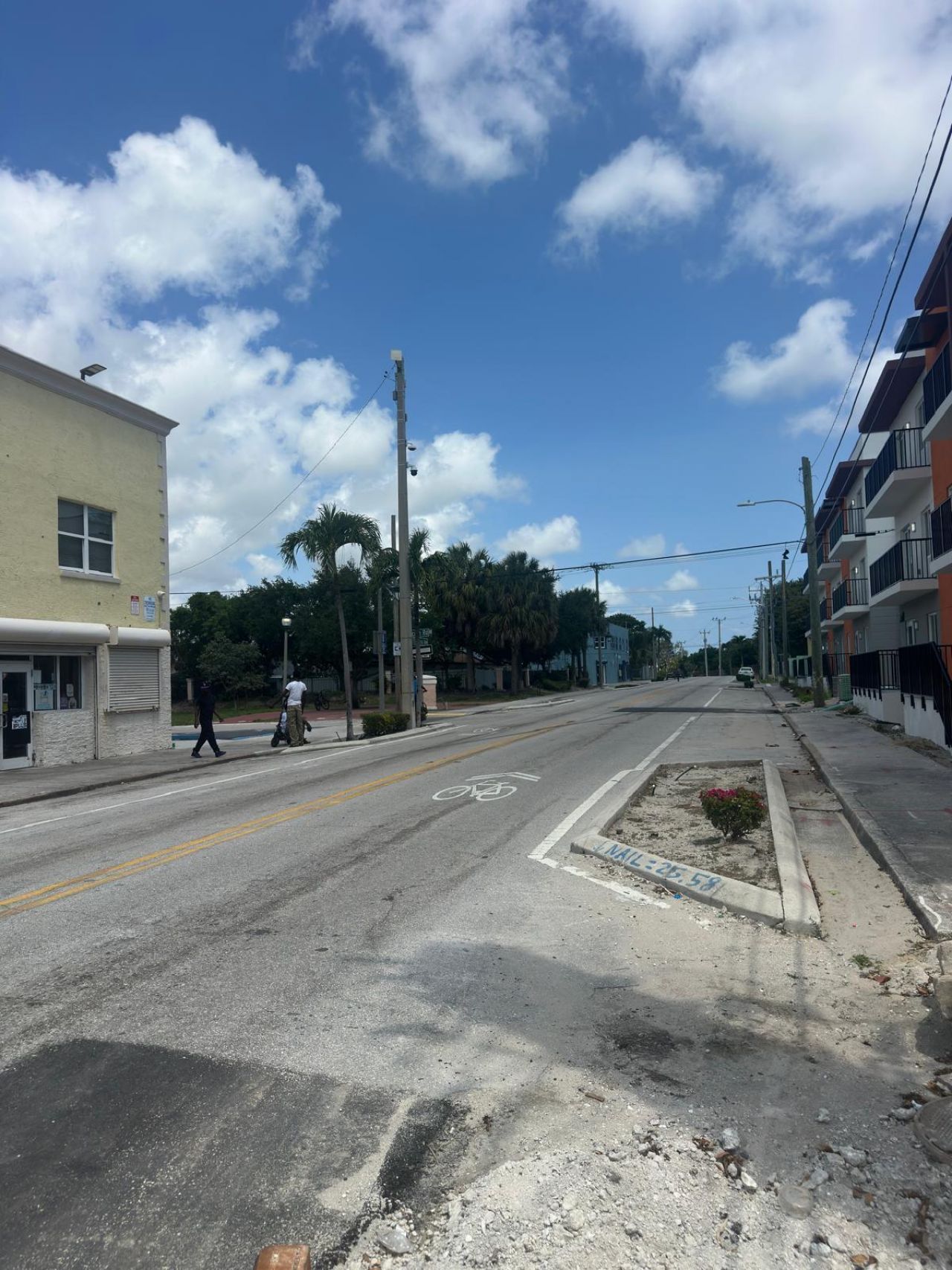 2121 N Tamarind Avenue, West Palm Beach, FL 33407 Photo