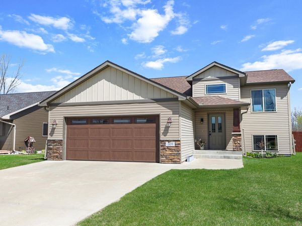 508 22nd Avenue N, Sartell, MN 56377