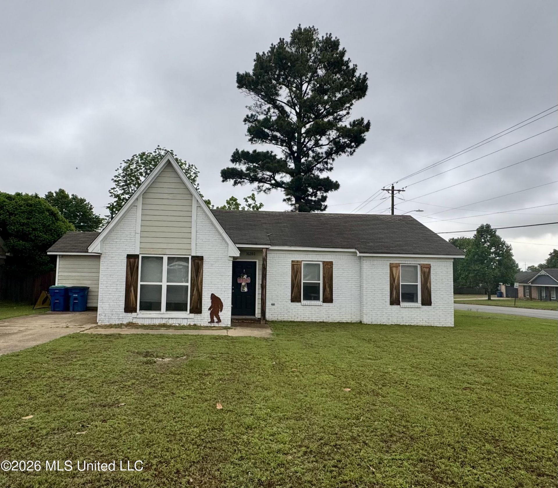 10280 Yates Drive, Olive Branch, MS 38654 Main Photo