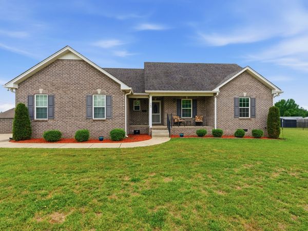149 Beaver Creek Dr , Portland, TN 37148