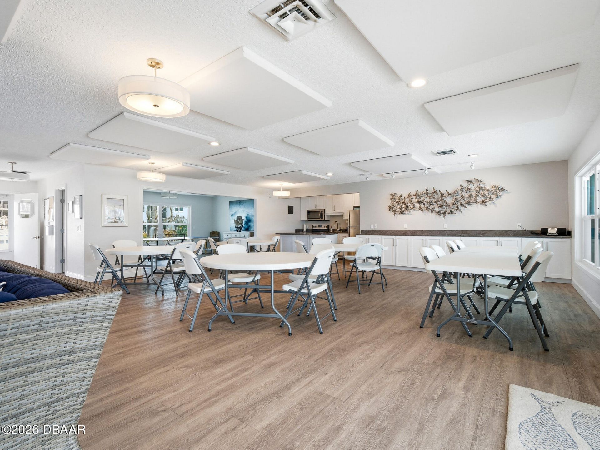 325 N Causeway, Unit D304, New Smyrna Beach, FL 32169 Photo