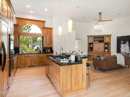 2385 Manzanita Lane, Reno, NV 89509 Photo