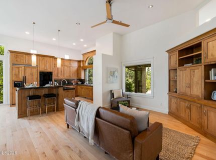 2385 Manzanita Lane, Reno, NV 89509 Photo