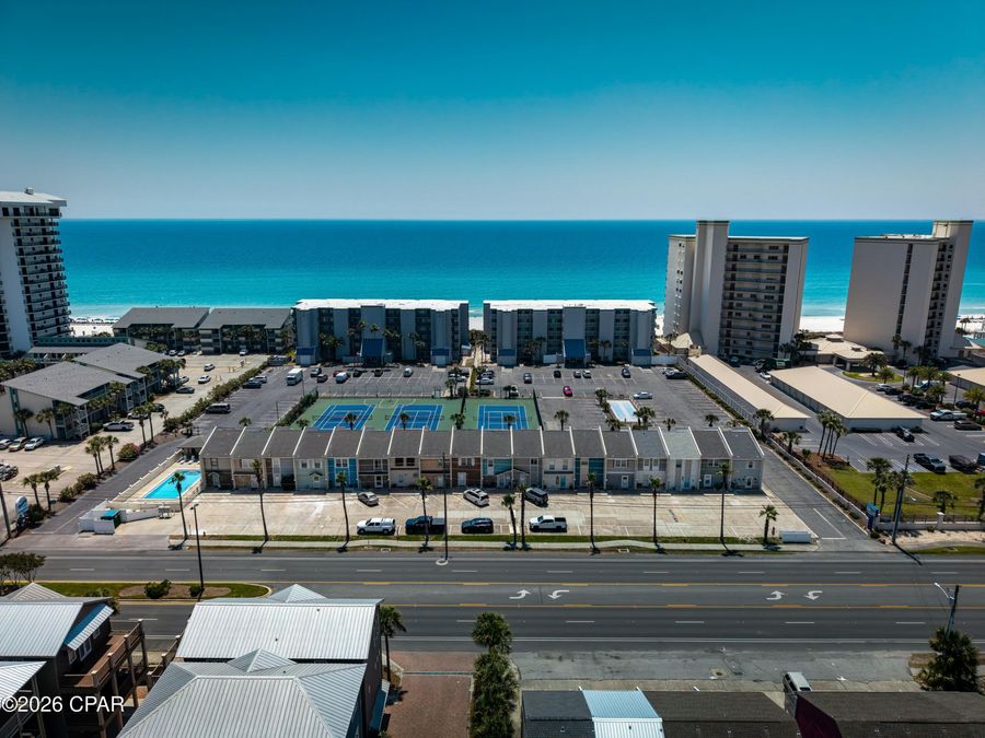 Property Image 100