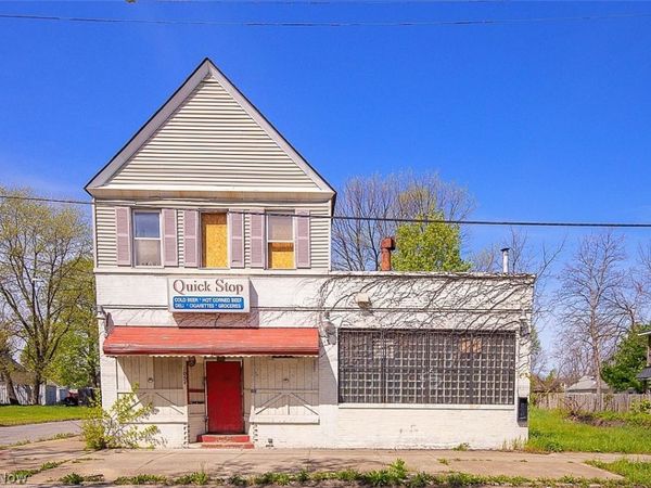 1054 E 71st Street , Cleveland, OH 44103