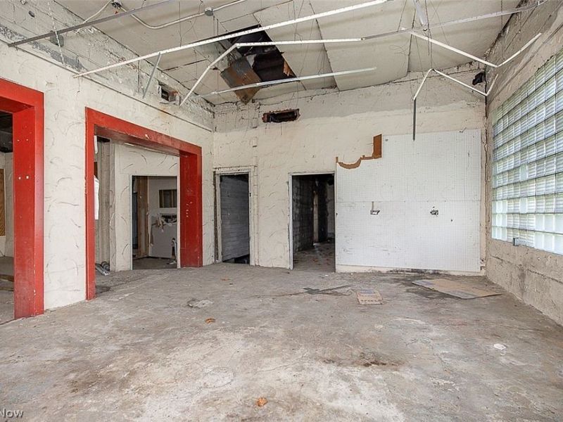 1054 E 71st Street, Cleveland, OH 44103 Photo 10