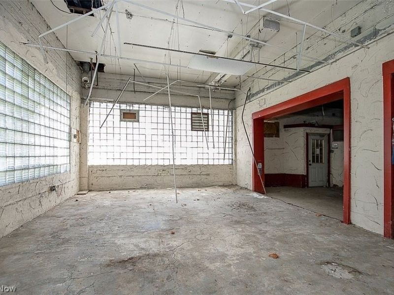 1054 E 71st Street, Cleveland, OH 44103 Photo 11