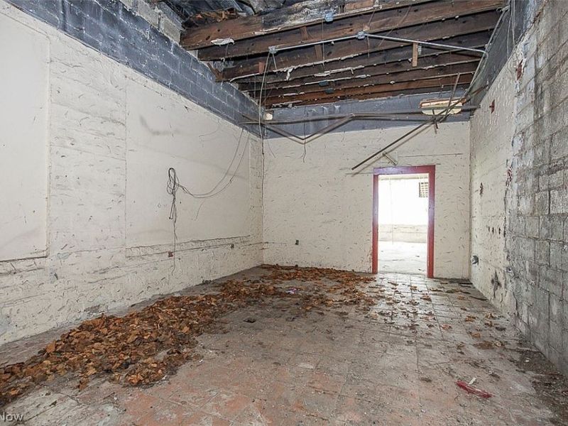 1054 E 71st Street, Cleveland, OH 44103 Photo 16