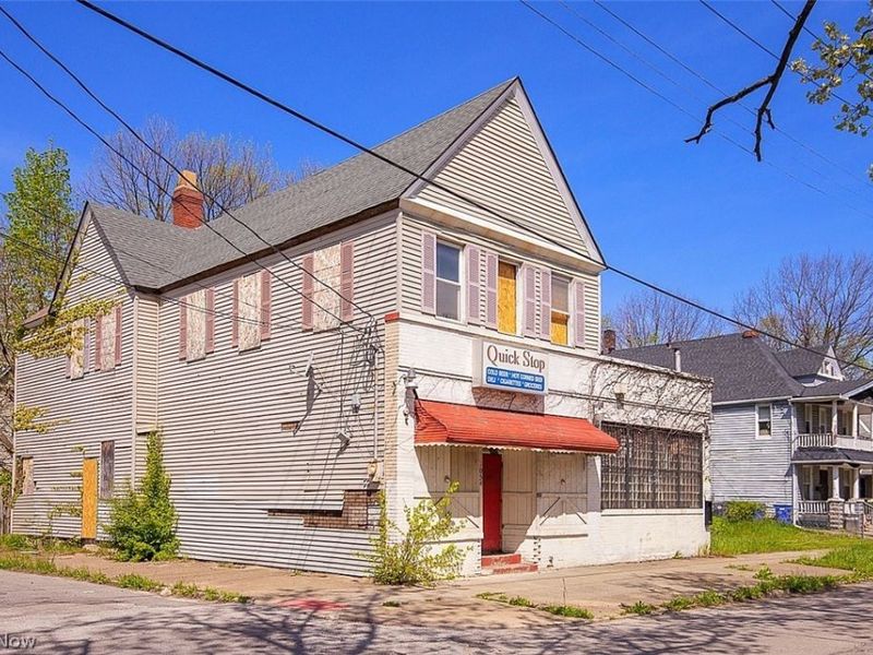 1054 E 71st Street, Cleveland, OH 44103 Photo 2