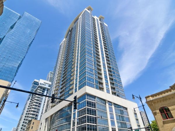 100 E 14th Street , Unit 1909, Chicago, IL 60605