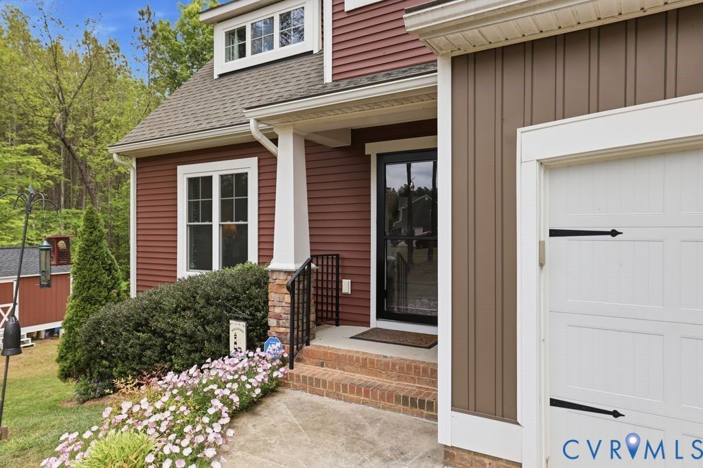 6185 Walnut Tree Drive Powhatan, VA 23139