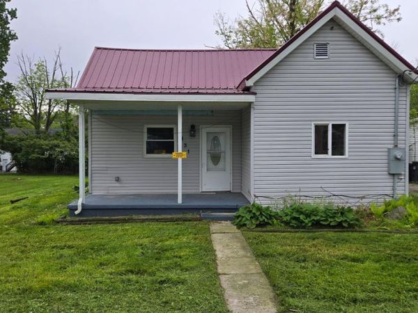 131 Carr Street, Blanchester, OH 45107