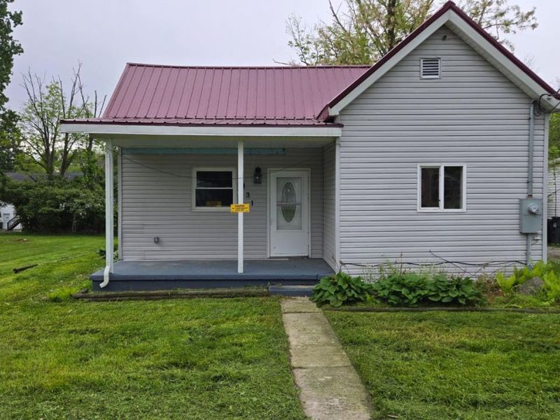 131 Carr Street, Blanchester, OH 45107 Photo 1