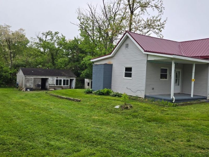 131 Carr Street, Blanchester, OH 45107 Photo 3