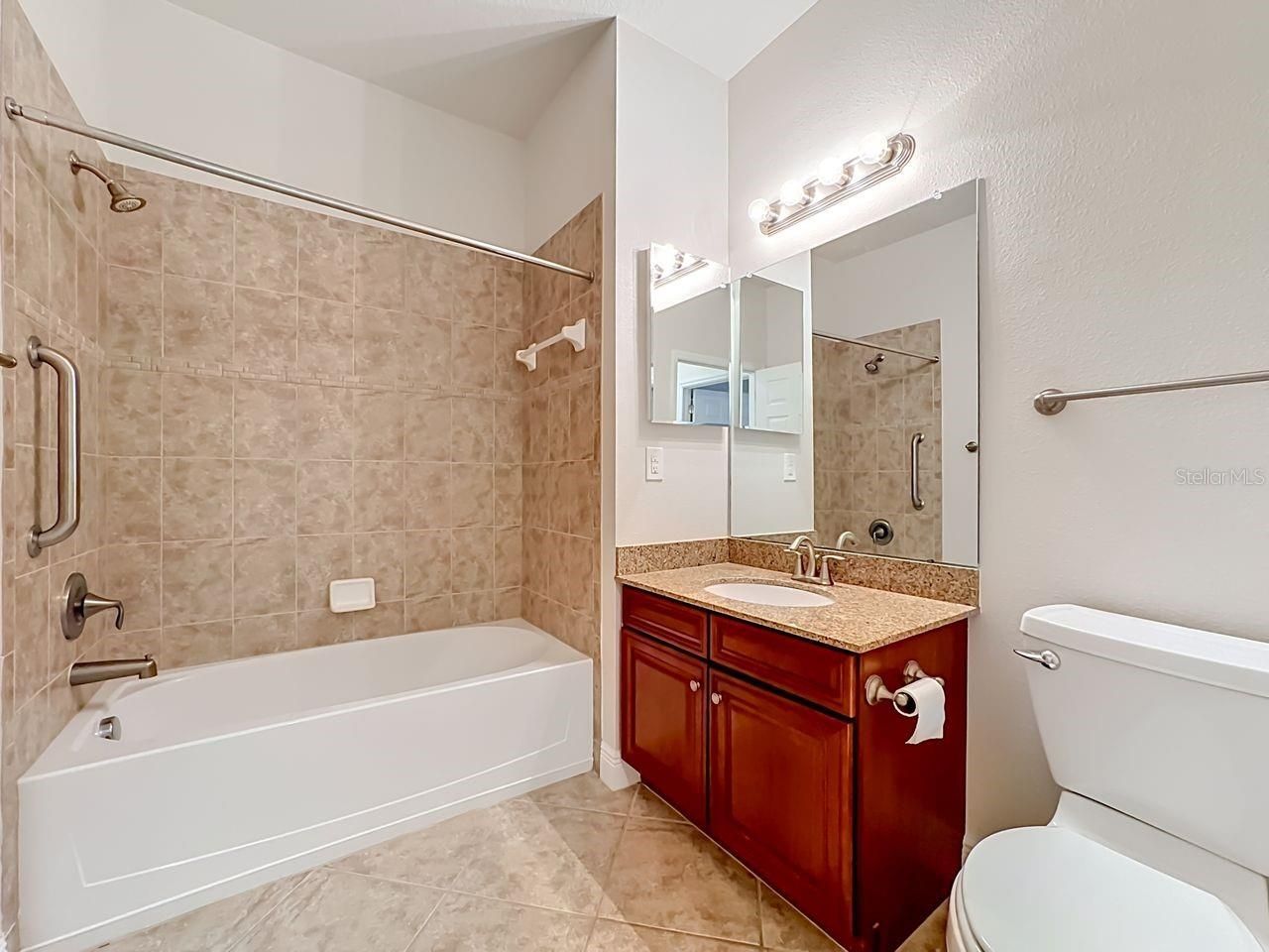 206 Shell Falls Drive , Apollo Beach, FL 33572 Photo