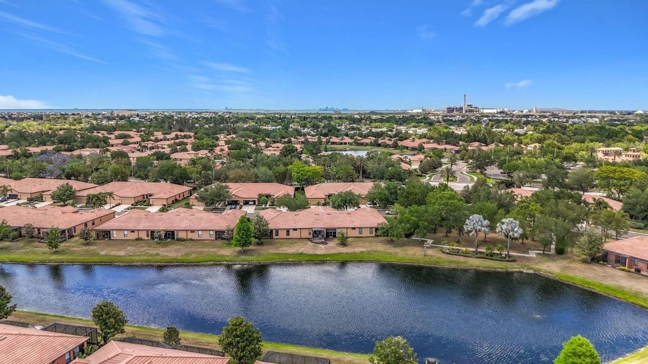 206 Shell Falls Drive , Apollo Beach, FL 33572 Photo