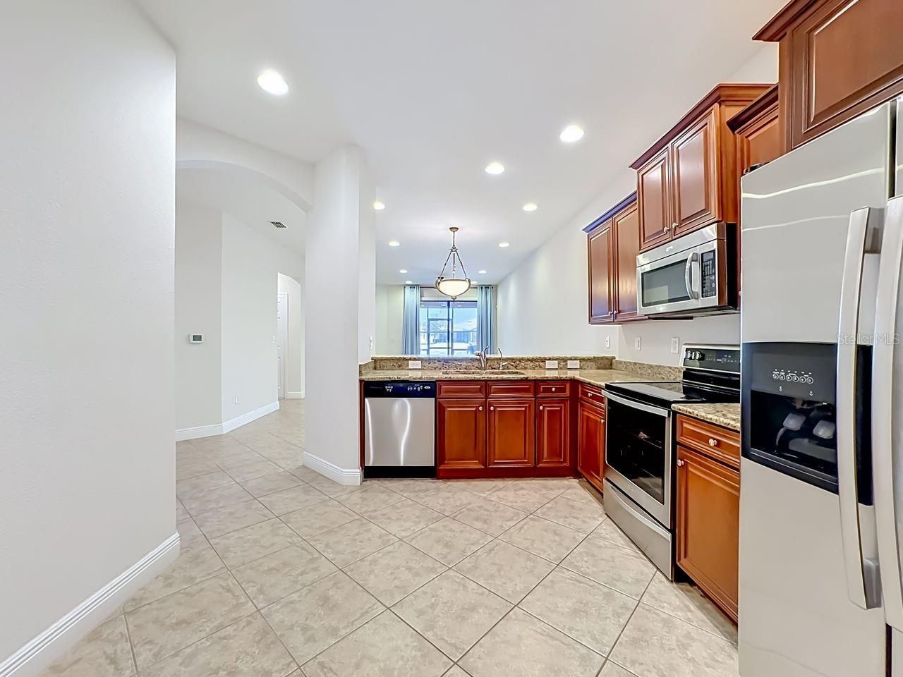 206 Shell Falls Drive , Apollo Beach, FL 33572 Photo