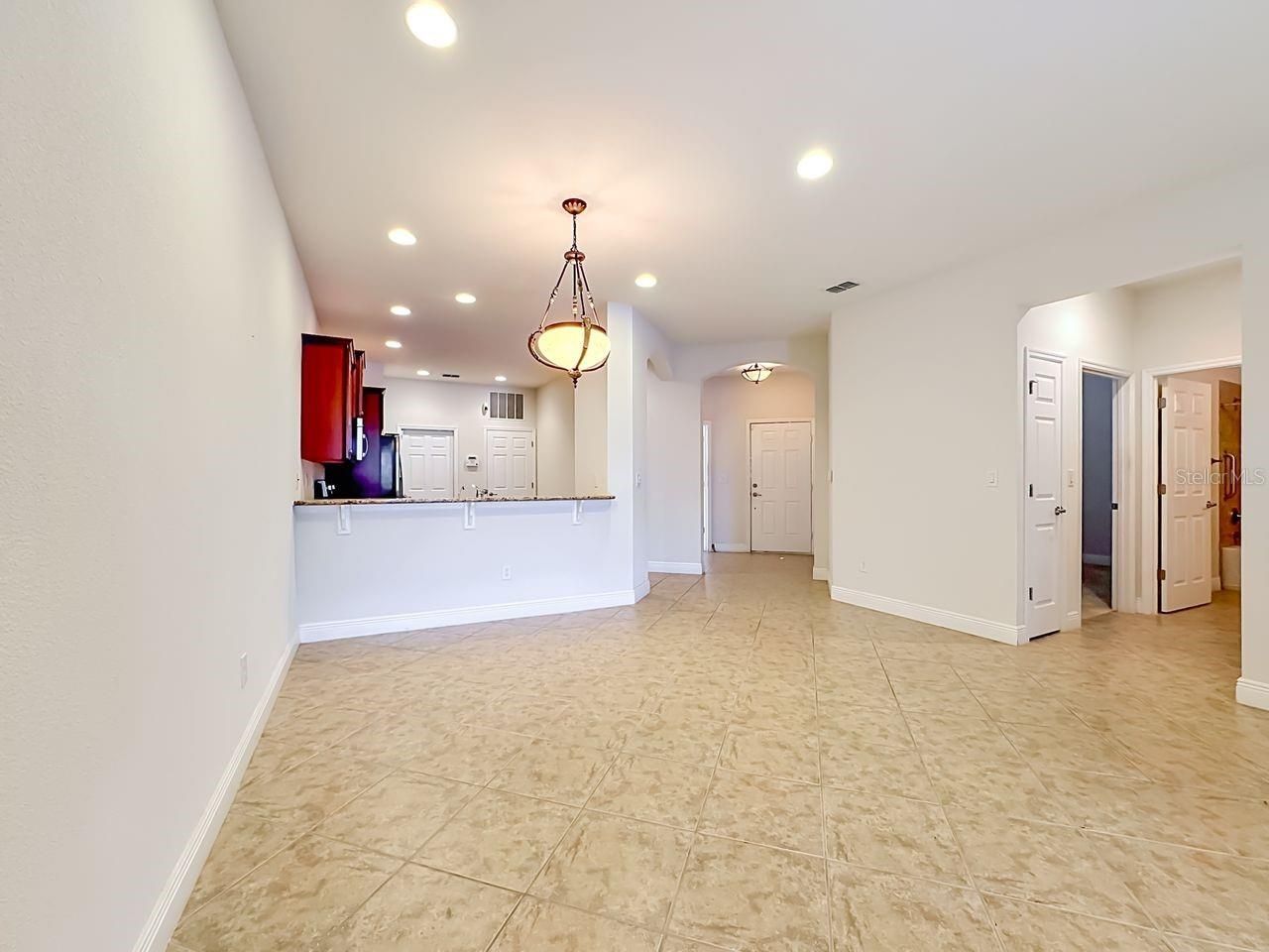 206 Shell Falls Drive , Apollo Beach, FL 33572 Photo