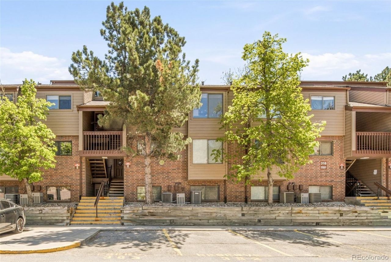 318 Wright Street, Unit 104, Lakewood, CO 80228 Main Photo