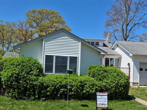 24 Lavender Road , Rocky Point, NY 11778