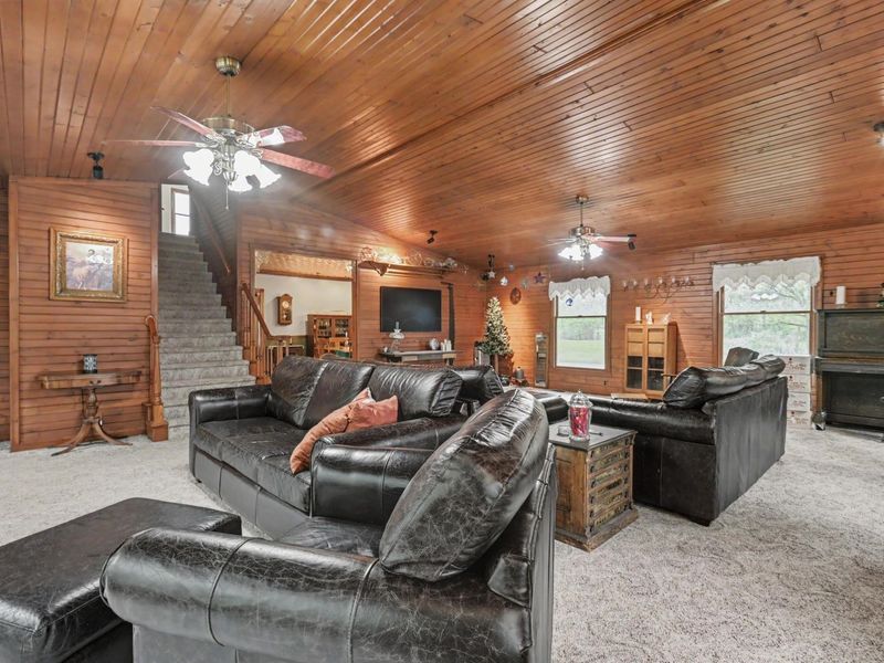 4637 Johnsville Road , Centerburg, OH 43011 Photo 6