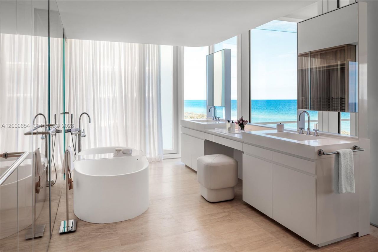 9111 Collins Ave , Unit N-521, Surfside, FL 33154 Photo