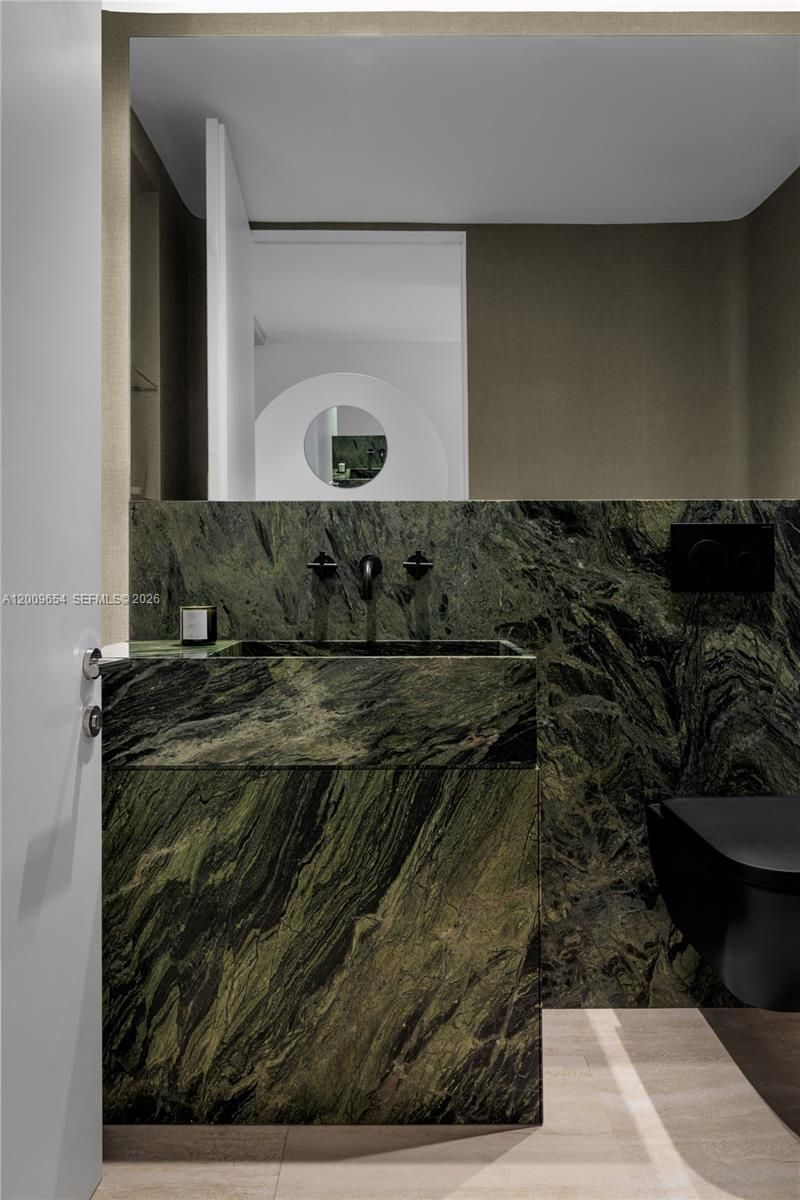 9111 Collins Ave , Unit N-521, Surfside, FL 33154 Photo