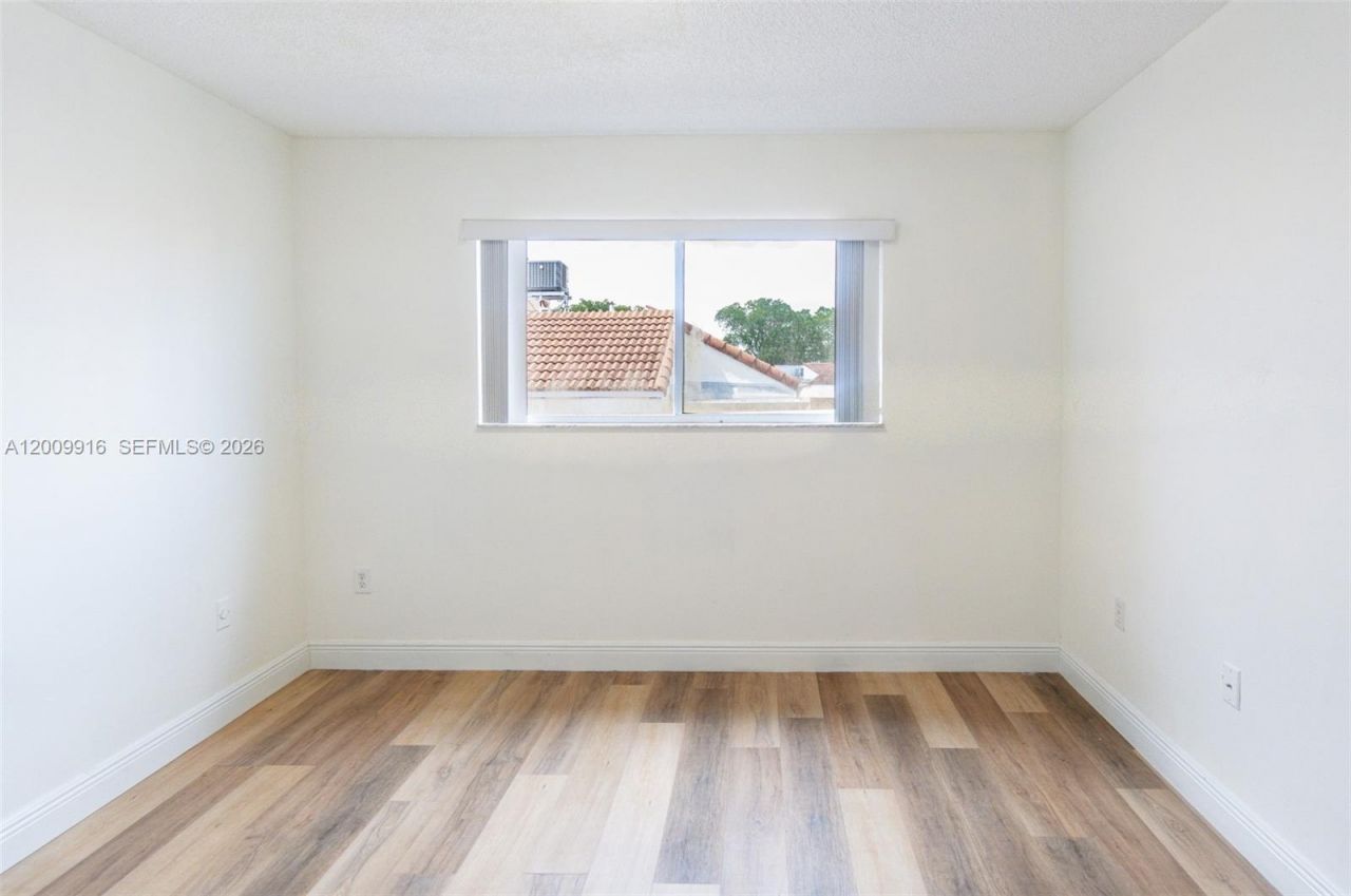 14905 SW 80th St , Unit 212, Miami, FL 33193 Photo