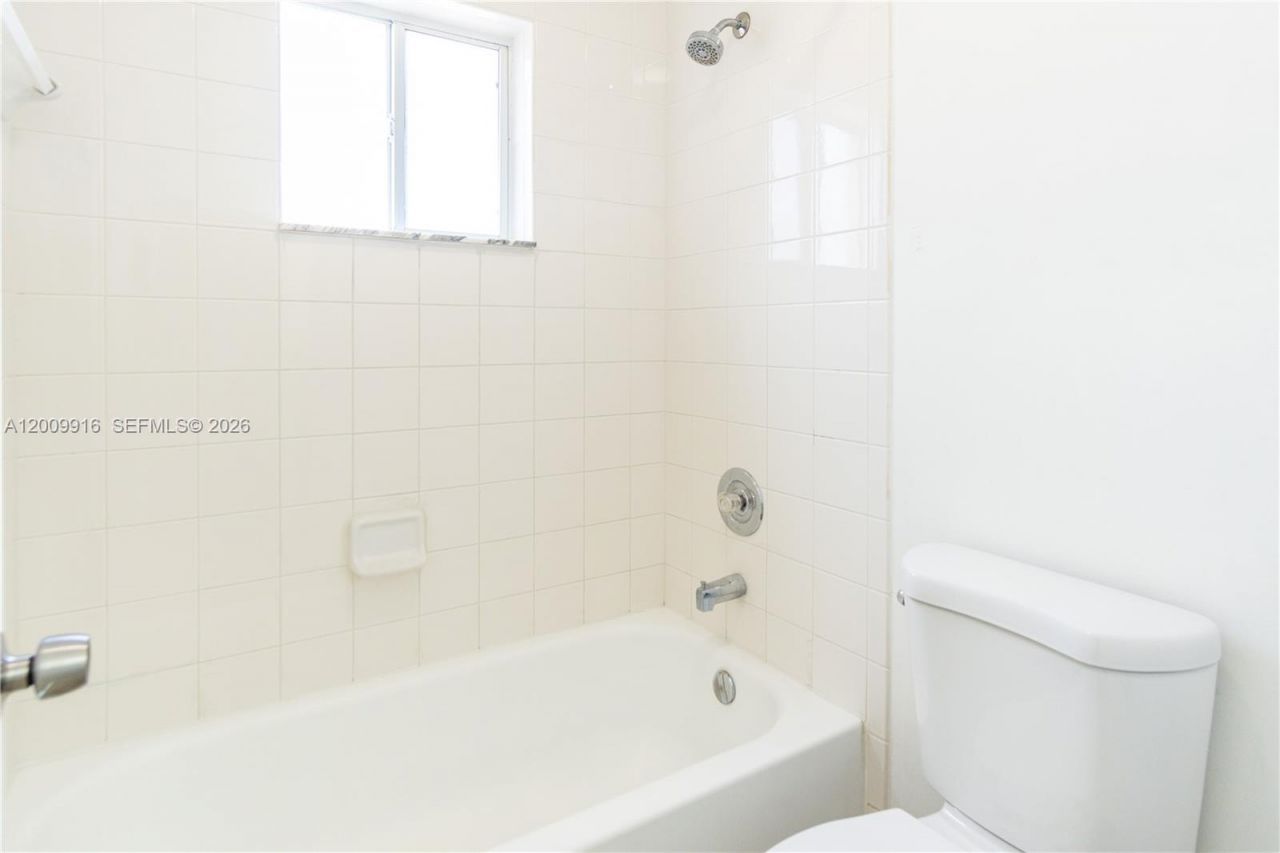 14905 SW 80th St , Unit 212, Miami, FL 33193 Photo