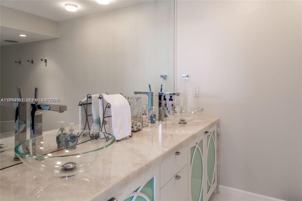 250 S Ocean Blvd , Unit 14H, Boca Raton, FL 33432 Photo